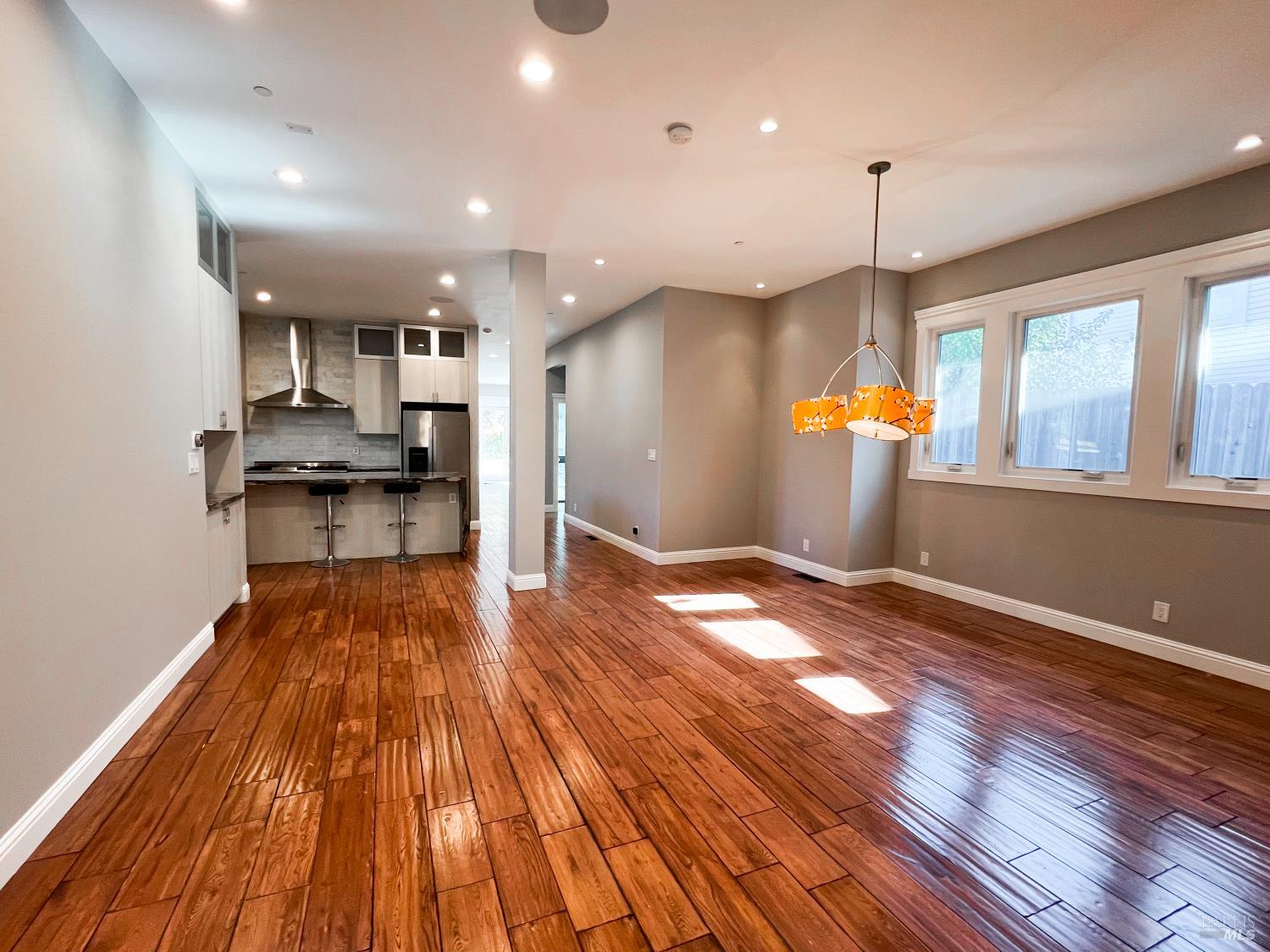 40 Villa Avenue San Rafael, CA 94901 - Photo 8 of 47