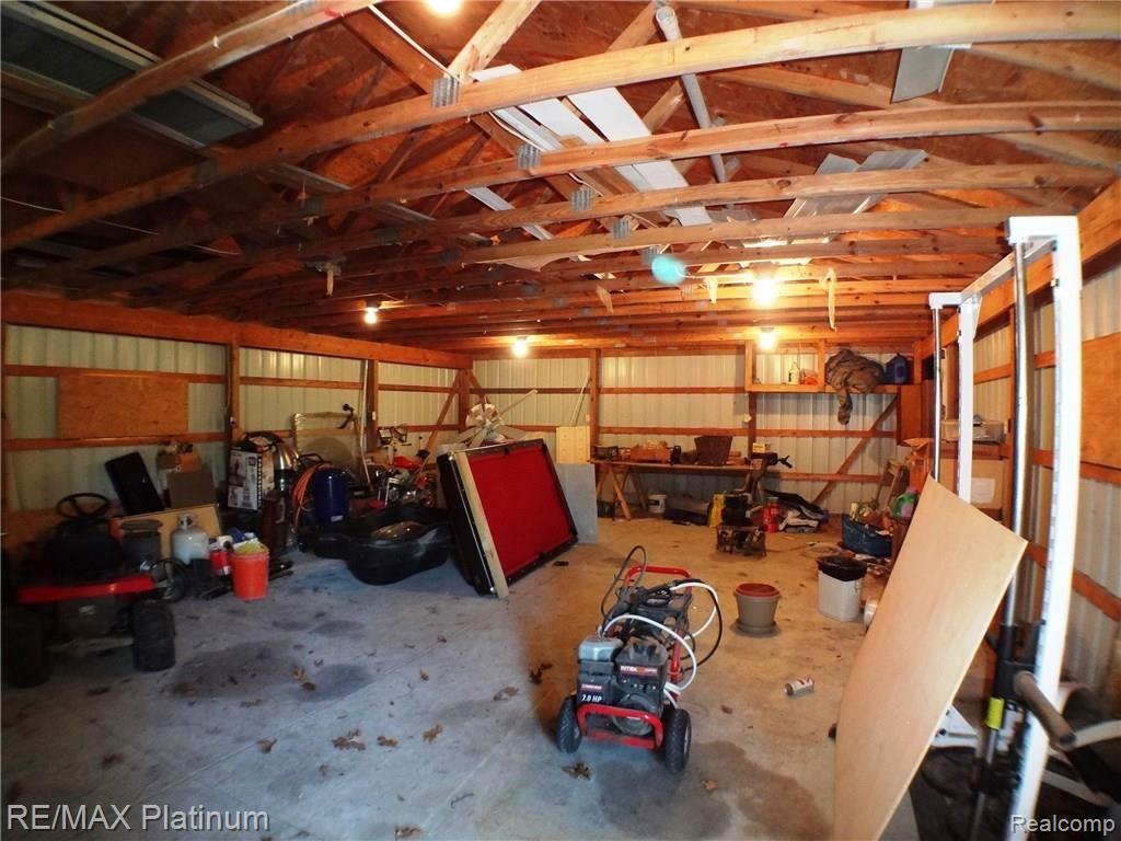 4452 Hinchey Road Howell, MI 48843 - Photo 27 of 32 DSC00552.JPG