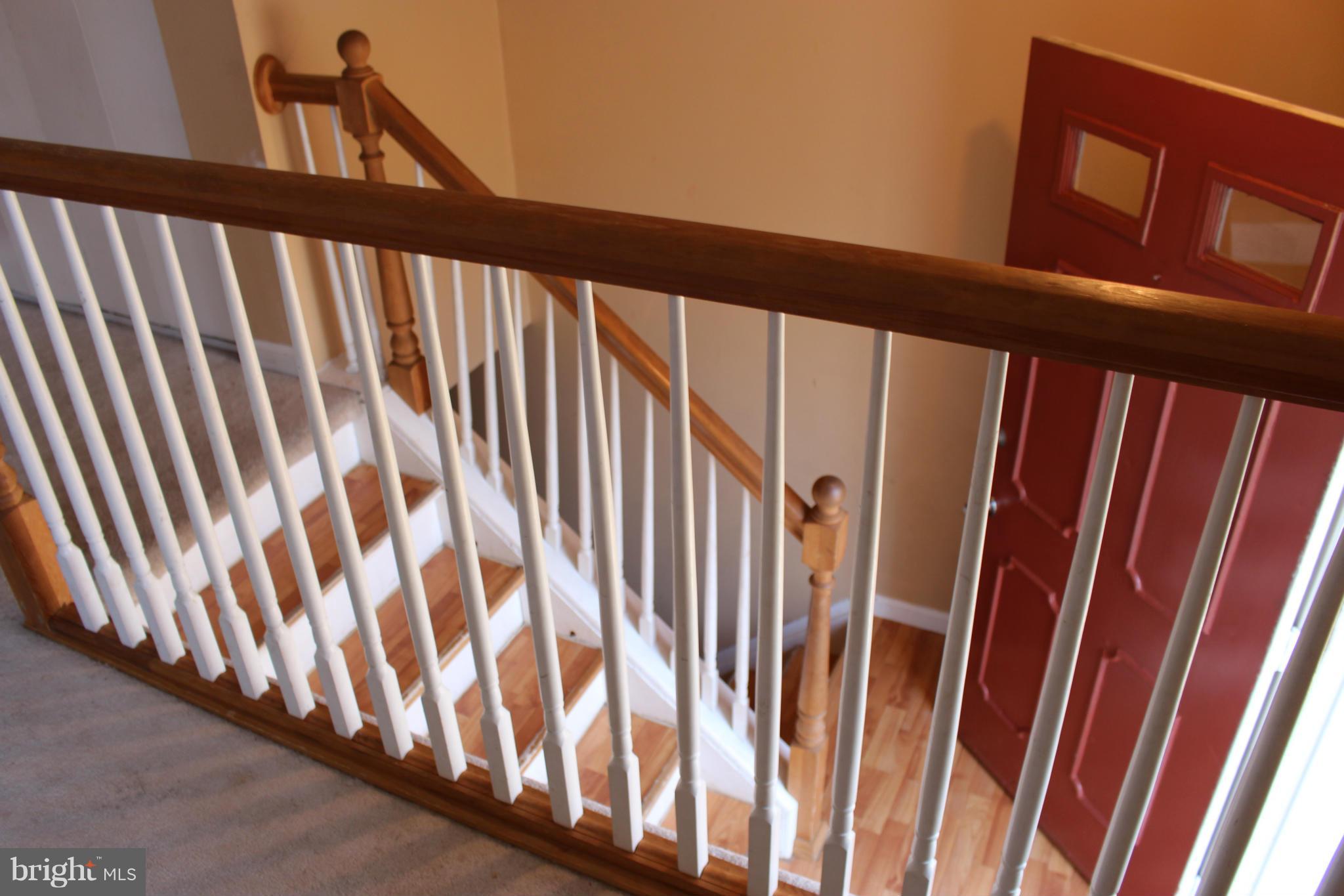 102 Valley Bend Road Westminster, MD 21157 - Photo 4 of 27 Interior (General)