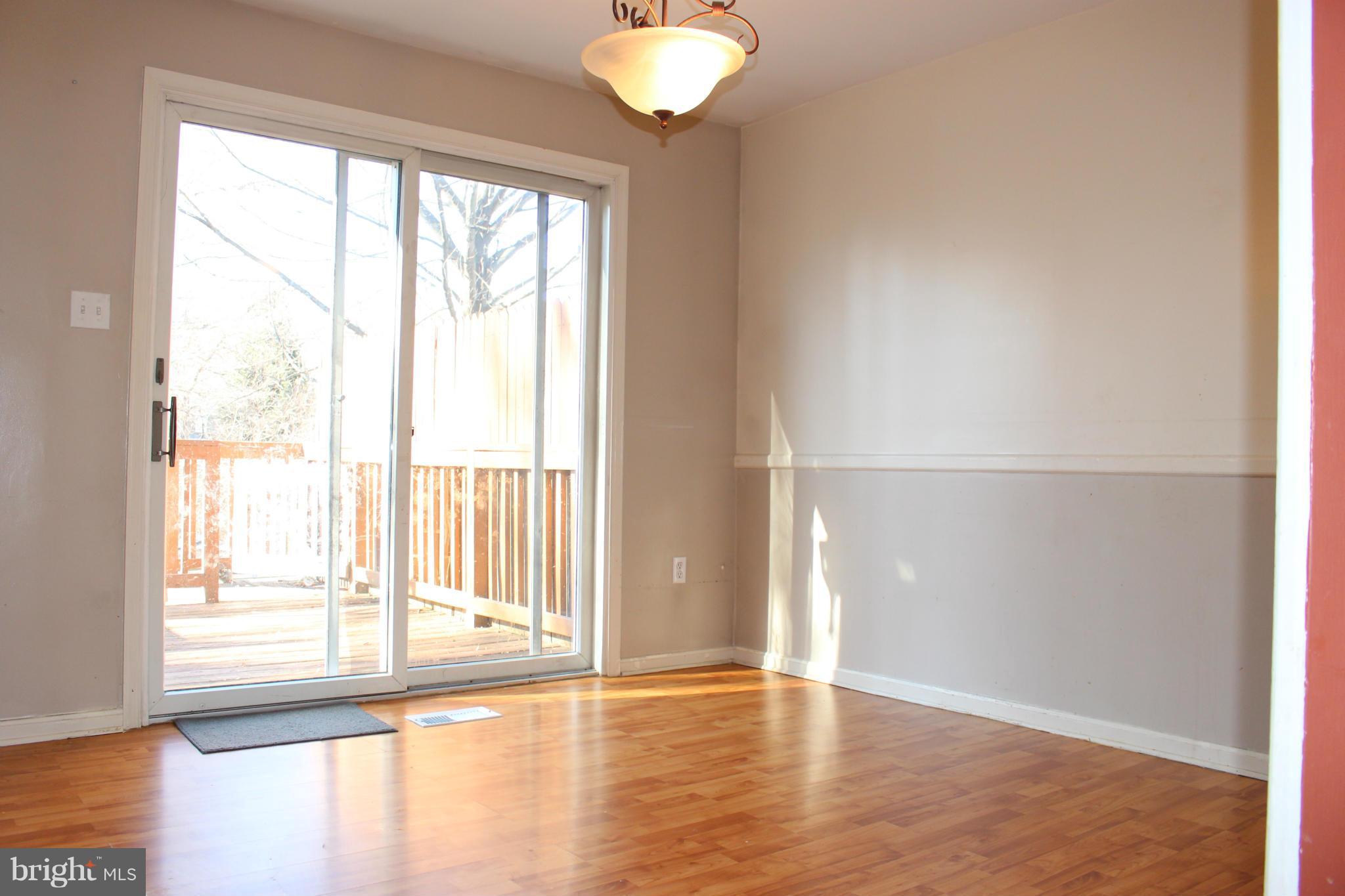 102 Valley Bend Road Westminster, MD 21157 - Photo 9 of 27 Dining Room