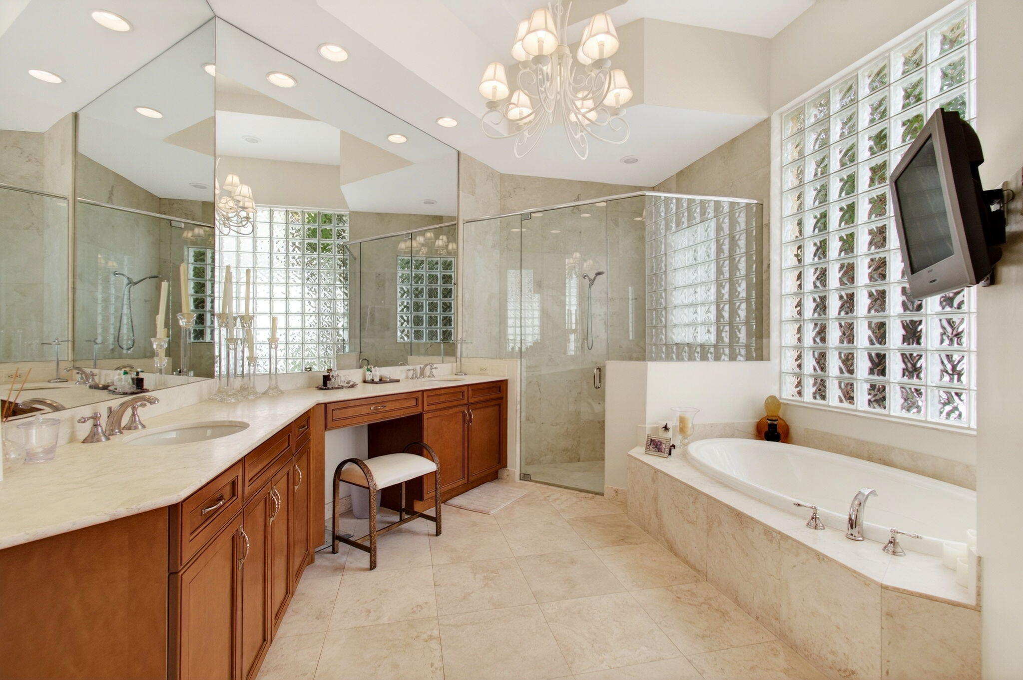 17728 Villa Club Way Boca Raton, FL 33496 - Photo 13 of 36 64-web-or-mls-64-print-DSC_8384