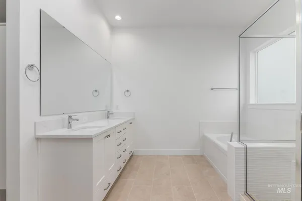 $679,000 | 1204 West Switchgrass Drive, Meridian, ID 83642