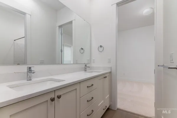 $679,000 | 1204 West Switchgrass Drive, Meridian, ID 83642