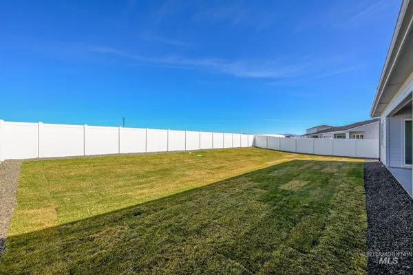 $679,000 | 1204 West Switchgrass Drive, Meridian, ID 83642