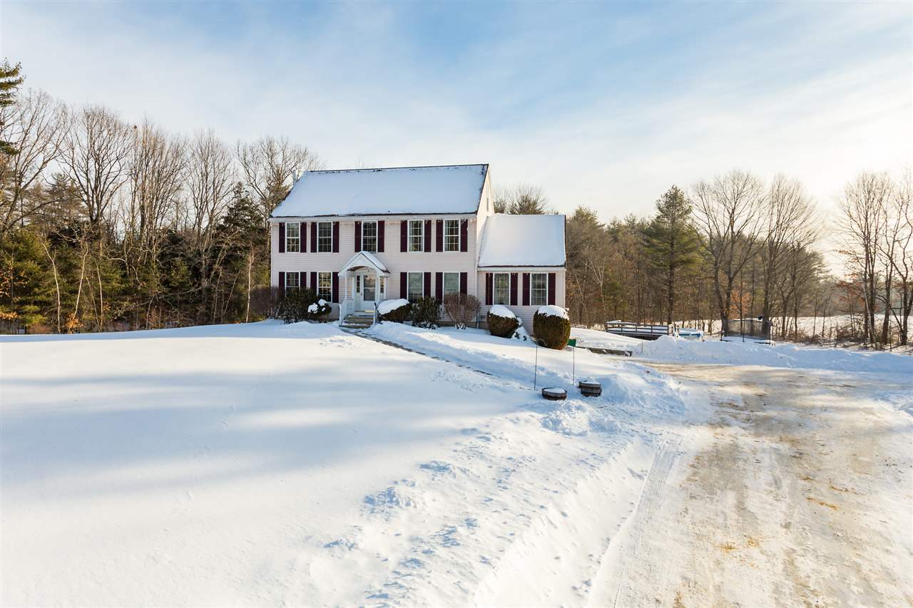 31 Efab Lane Rochester, NH 03839 - Photo 1 of 40