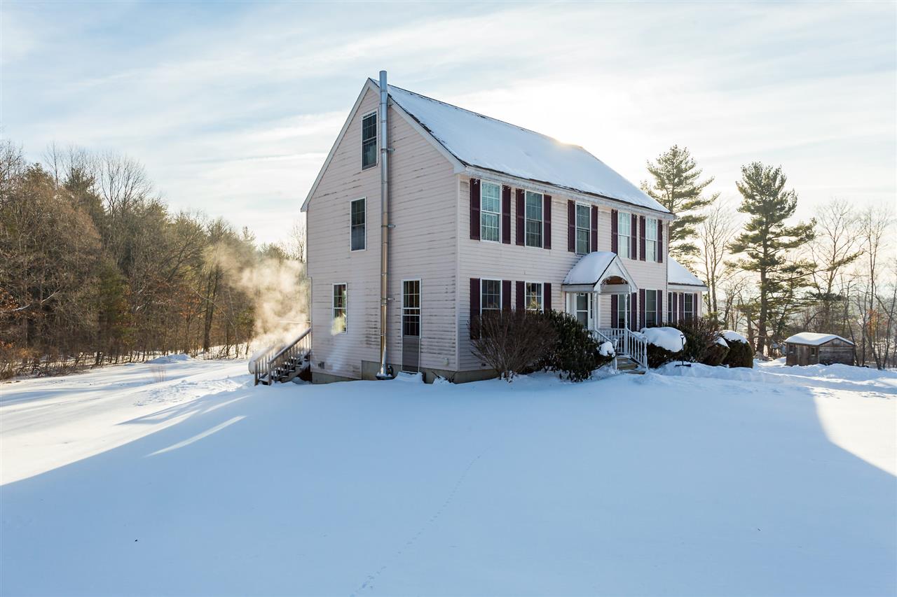 31 Efab Lane Rochester, NH 03839 - Photo 5 of 40