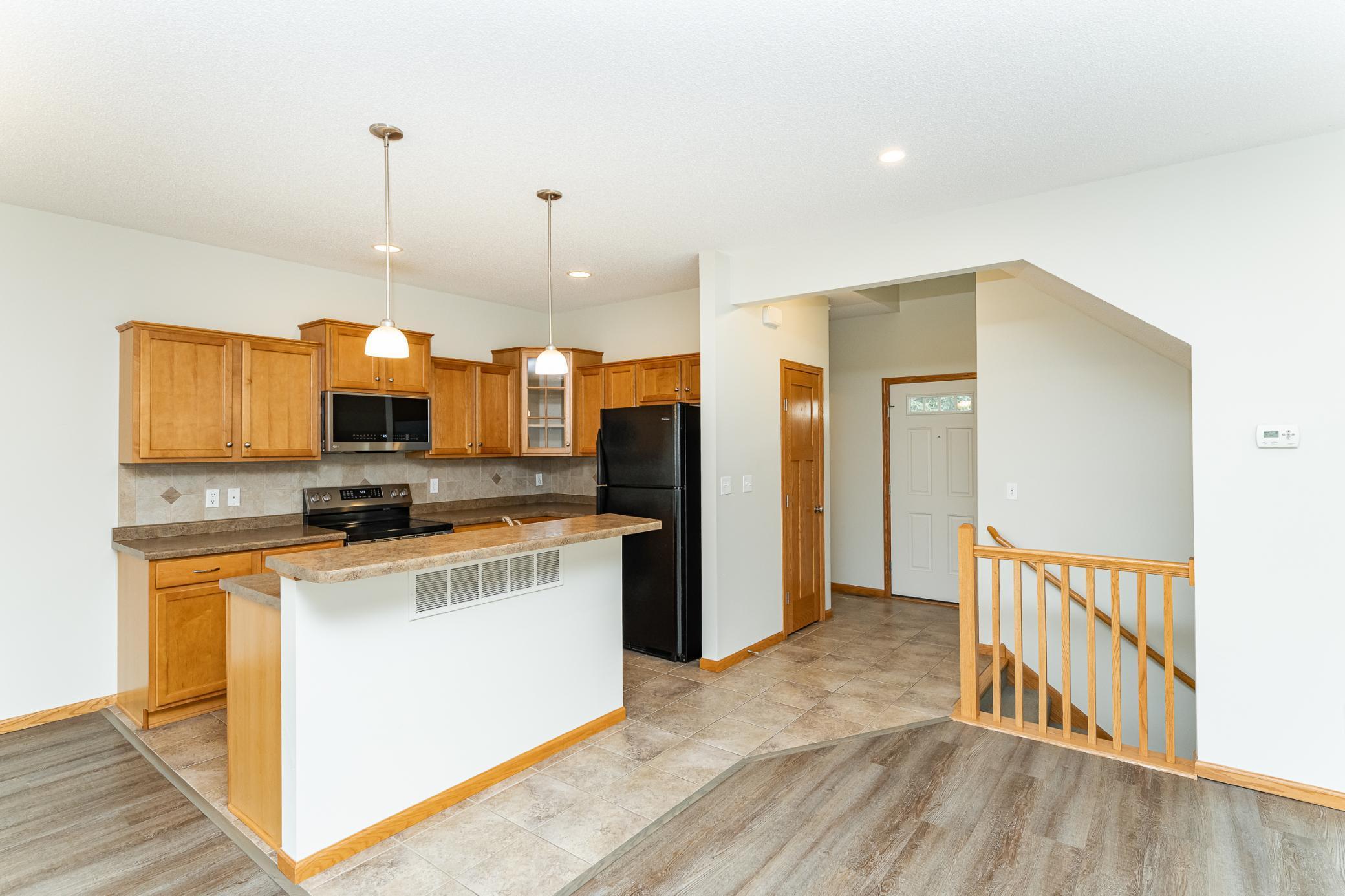 5010 Harvest Lake Drive Northwest Rochester, MN 55901 - Photo 4 of 24