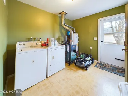 $170,000 | 3 St Moritz Place, Toms River, NJ 08753