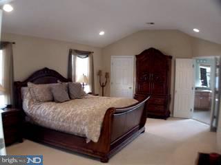 24 Wendover Road East Windsor, NJ 08520 - Photo 4 of 6