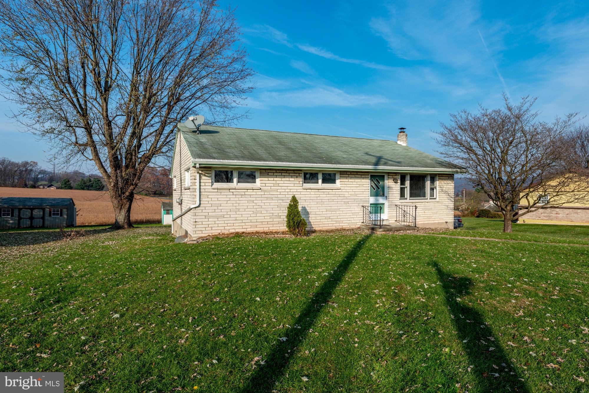 340 School Road Denver, PA 17517 - Photo 2 of 26 V2