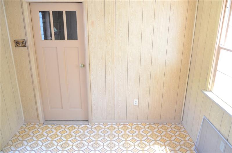 590 Rich Hill Road Apollo, PA 15613 - Photo 17 of 20 Breezeway between kitchen and garage