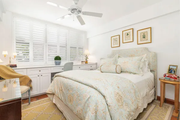 $6,900 | 401 Peruvian Avenue, Unit 1040, Palm Beach, FL 33480
