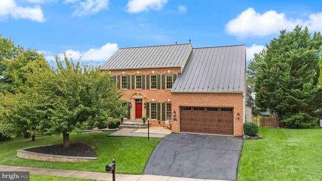$979,900 | 18571 Dettington Court, Leesburg, VA 20176