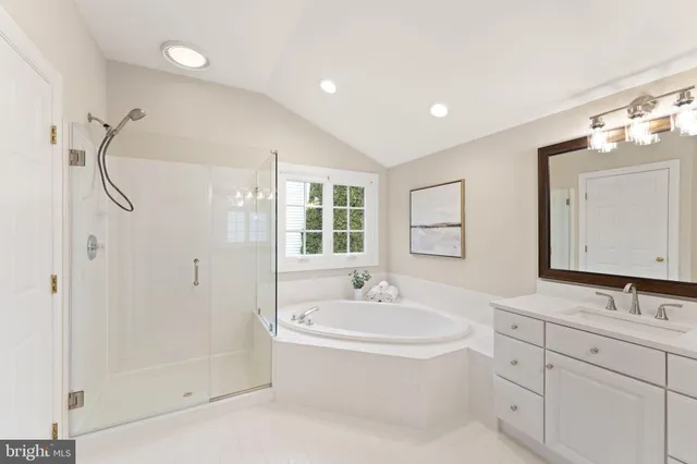 $979,900 | 18571 Dettington Court, Leesburg, VA 20176