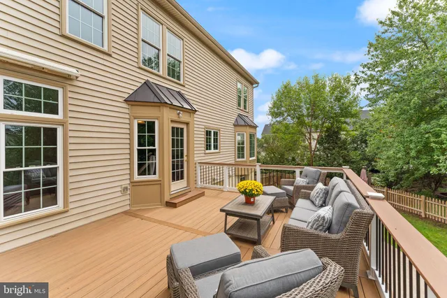 $979,900 | 18571 Dettington Court, Leesburg, VA 20176