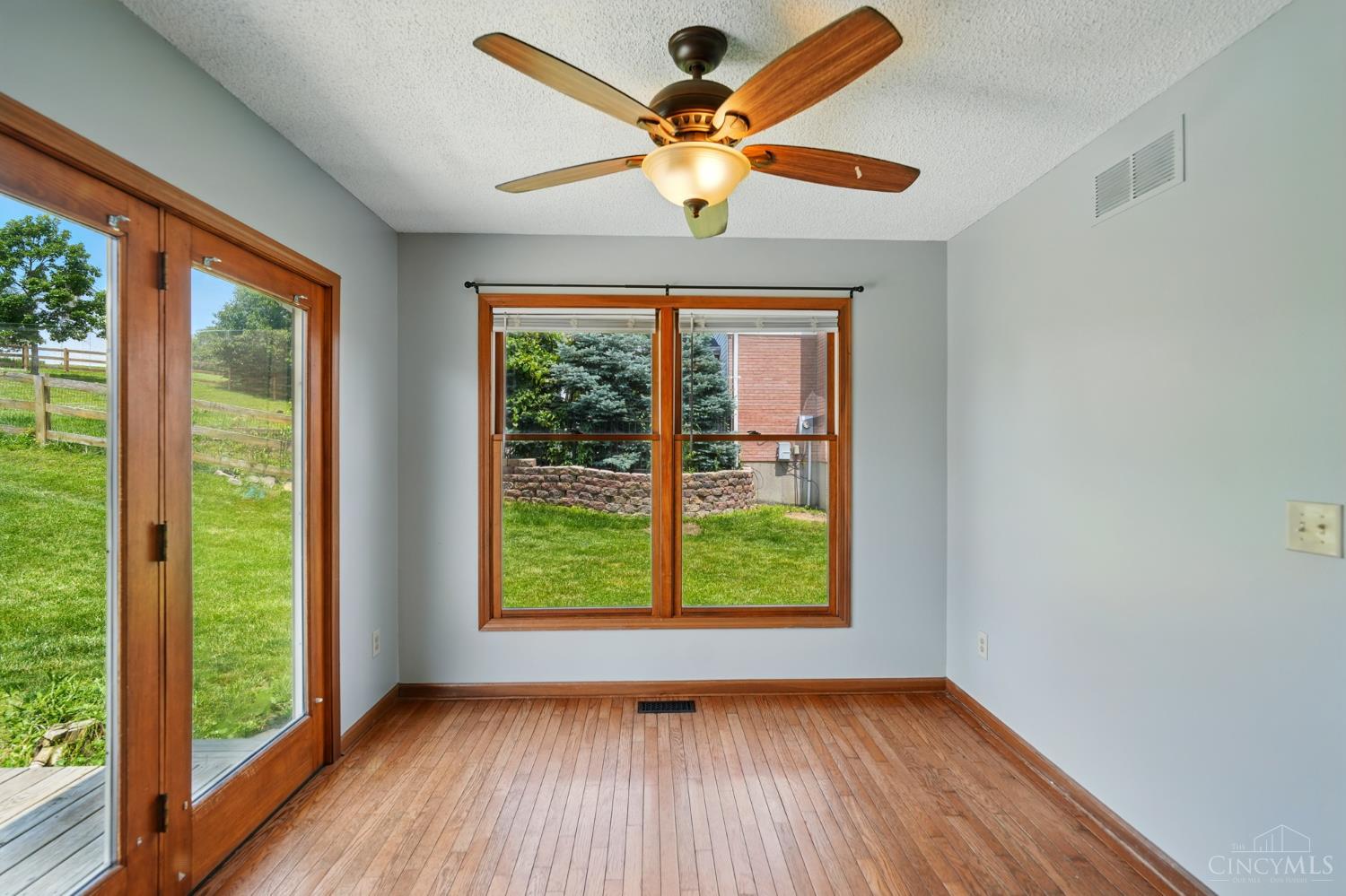 617 Orient Way Hamilton, OH 45013 - Photo 18 of 54