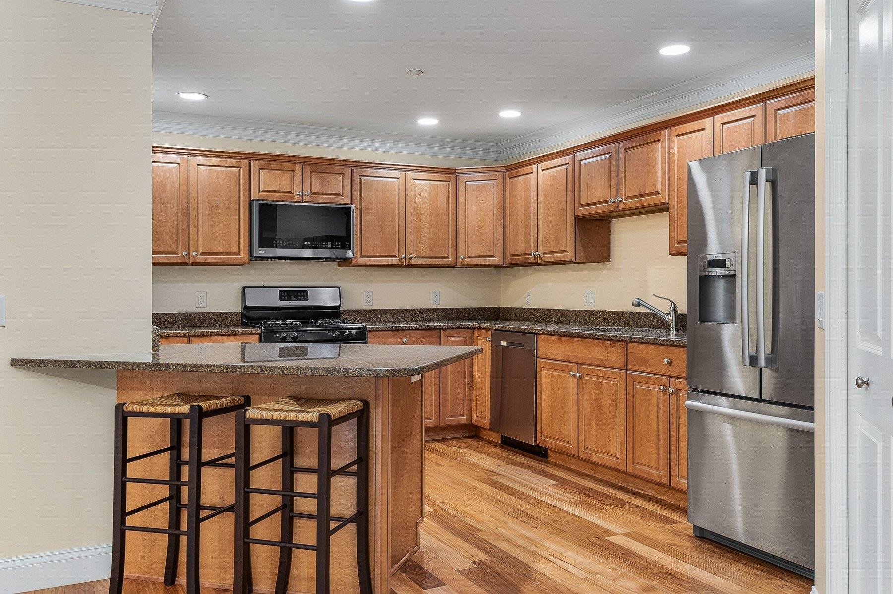 437 Winnacunnet Road, Unit 103 Hampton, NH 03842 - Photo 9 of 36