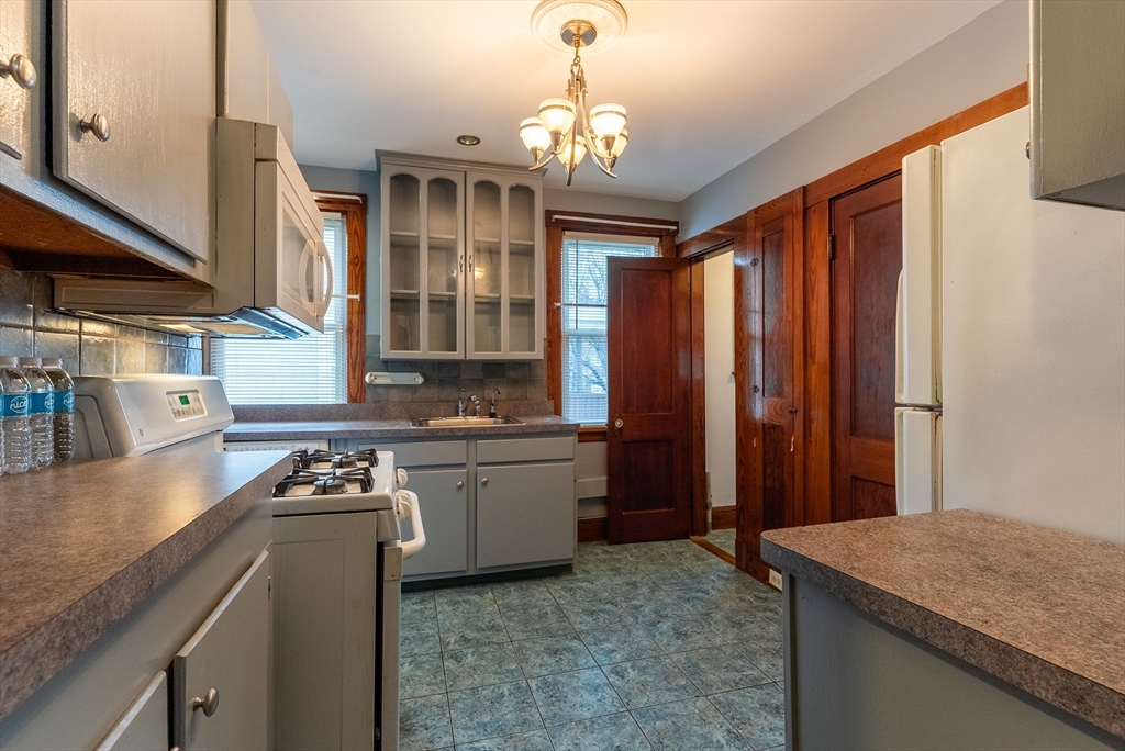 14 Bexley Road, Unit 1 Boston, MA 02131 - Photo 18 of 32 Gallery Image 18