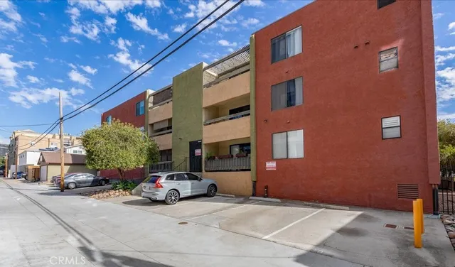 $819,000 | 3930 Centre Street, Unit 107, San Diego, CA 92103
