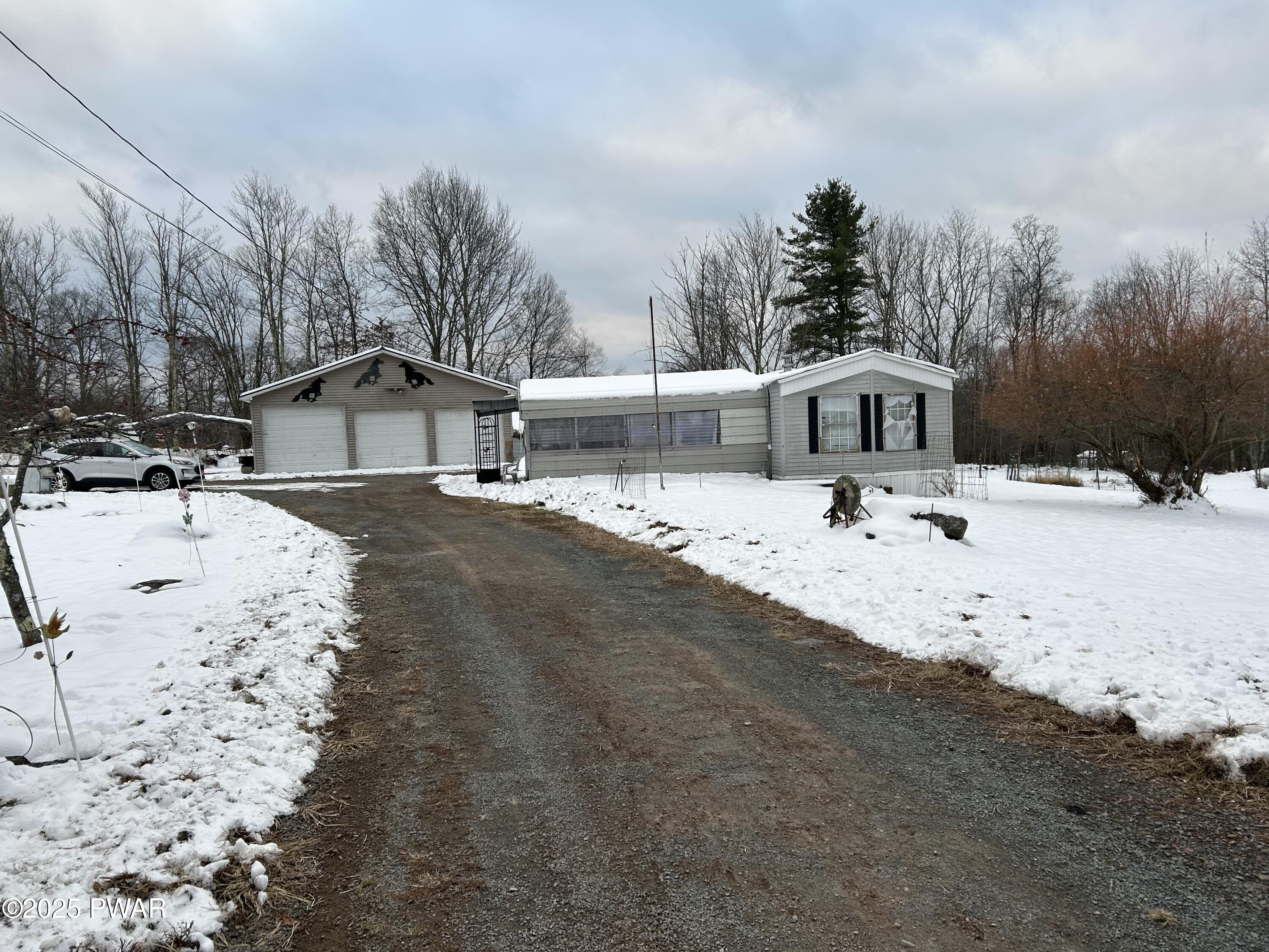 223 Daniels Road Hawley, PA 18428 - Photo 29 of 36
