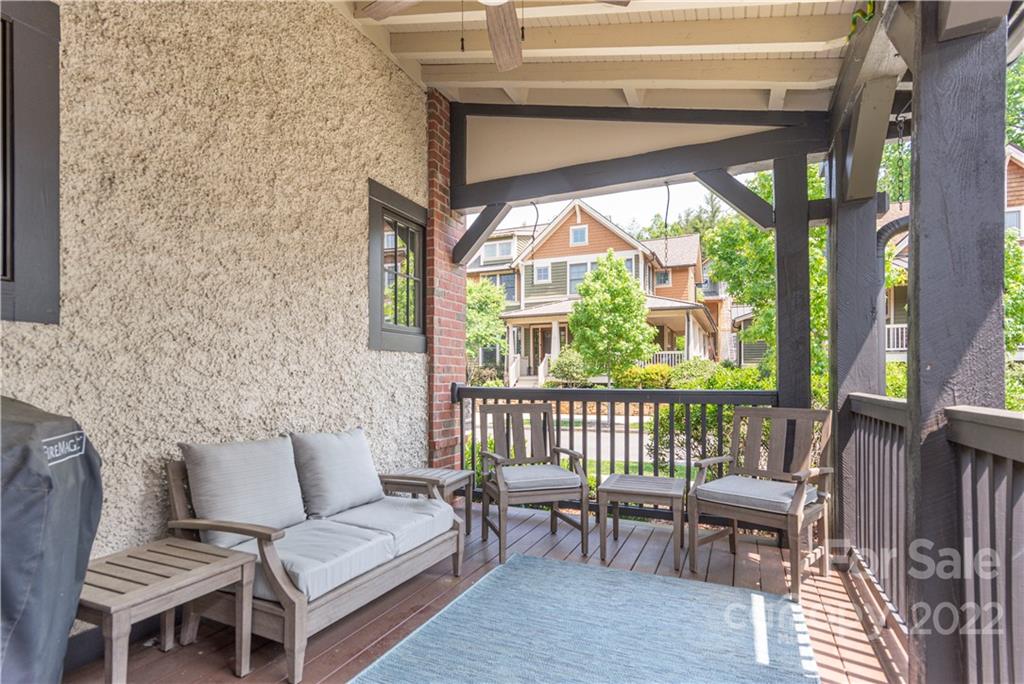 7 Fitzgerald Road Black Mountain, NC 28711 - Photo 6 of 23 a living room with furniture and a large window