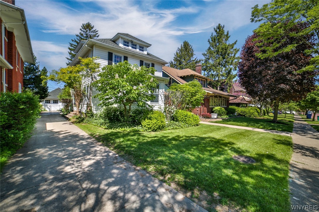 54 Niagara Falls Boulevard Buffalo, NY 14214 - Photo 2 of 42