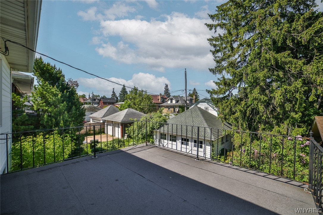 54 Niagara Falls Boulevard Buffalo, NY 14214 - Photo 30 of 42