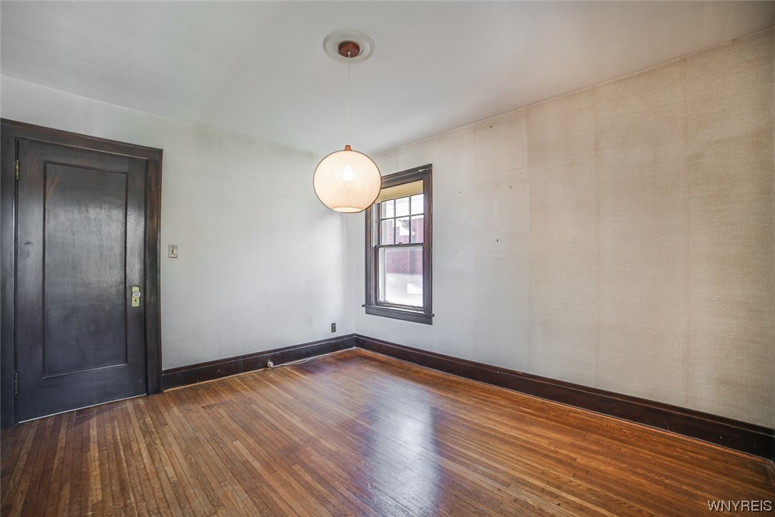 54 Niagara Falls Boulevard Buffalo, NY 14214 - Photo 33 of 42