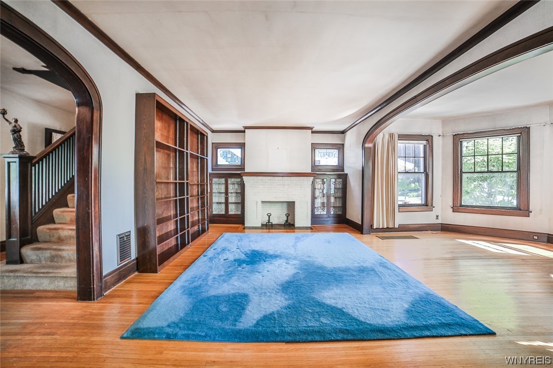 54 Niagara Falls Boulevard Buffalo, NY 14214 - Photo 5 of 42