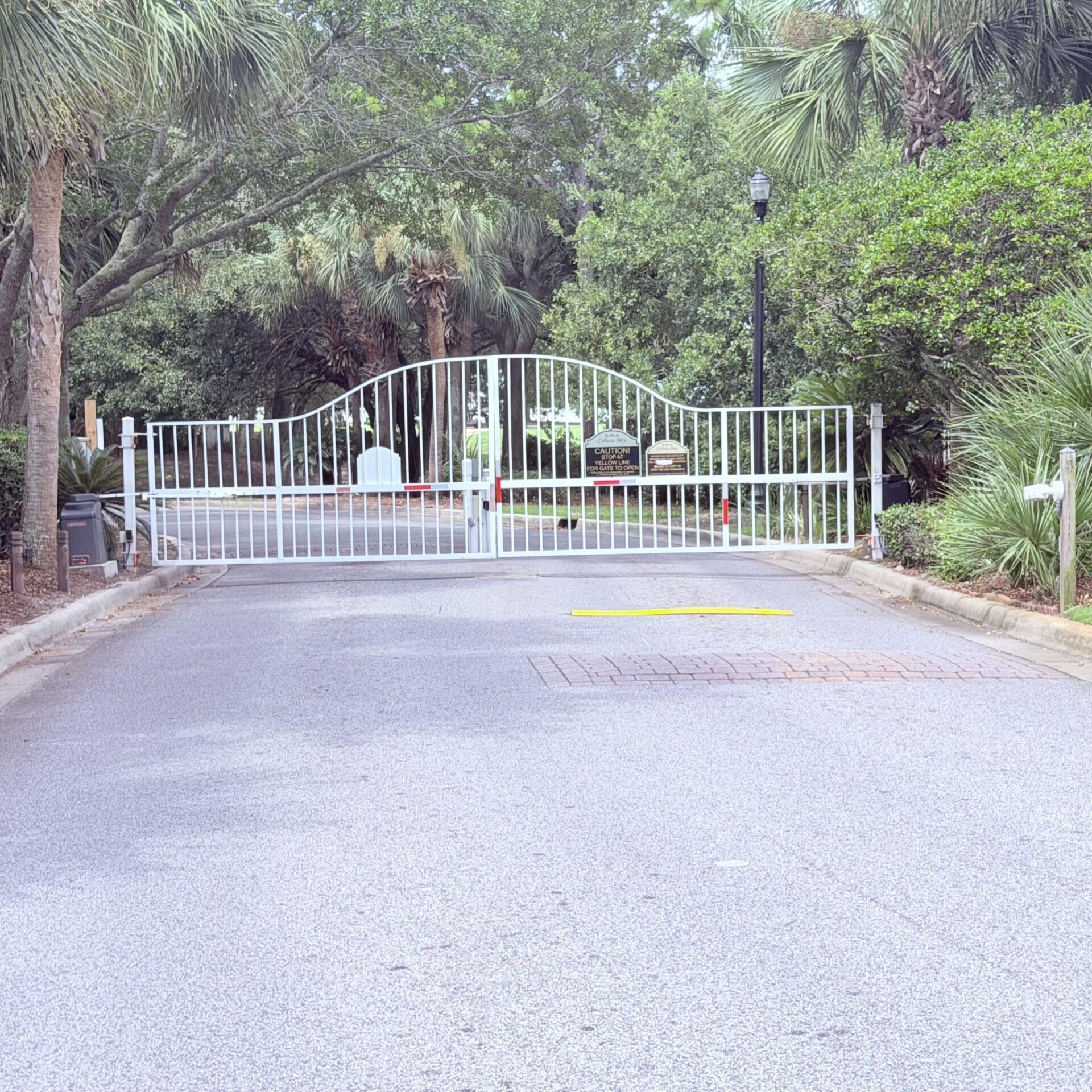 227 Inverrary Drive Destin, FL 32541 - Photo 5 of 7 Gate