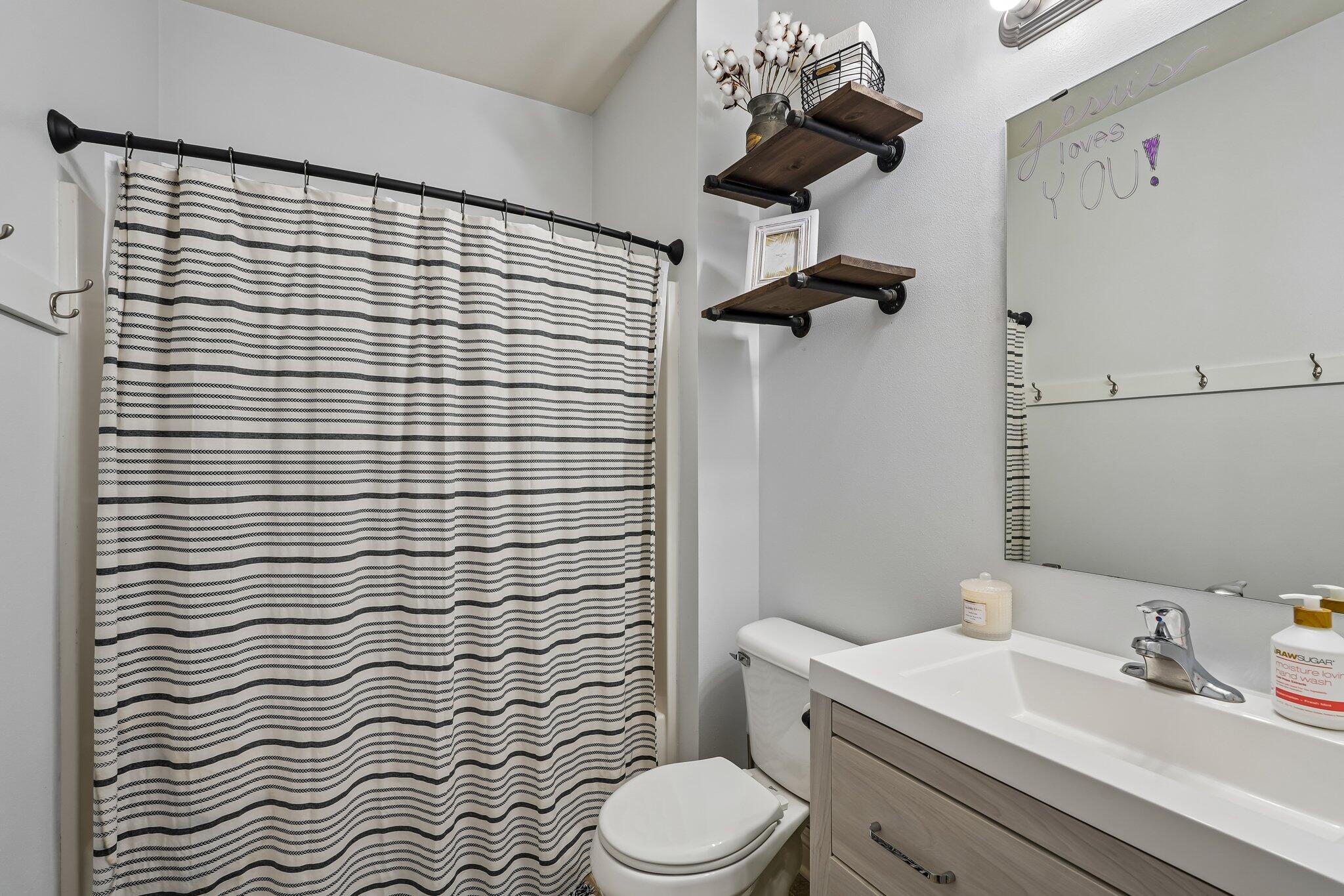N165W20522 Berry Patch Road Jackson, WI 53037 - Photo 16 of 26 Full Bath on Main Level