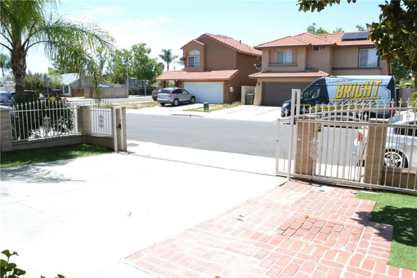 $2,750 | 1867 Sandcastle Drive, Perris, CA 92571
