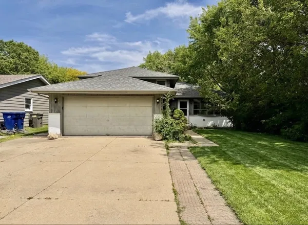 $407,000 | 28W560 Bolles Avenue, West Chicago, IL 60185