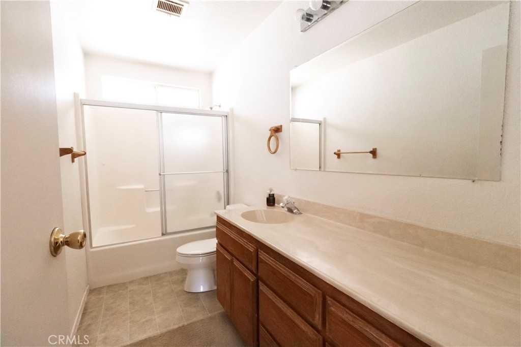 32303 Sapphire Road Lucerne Valley, CA 92356 - Photo 12 of 18