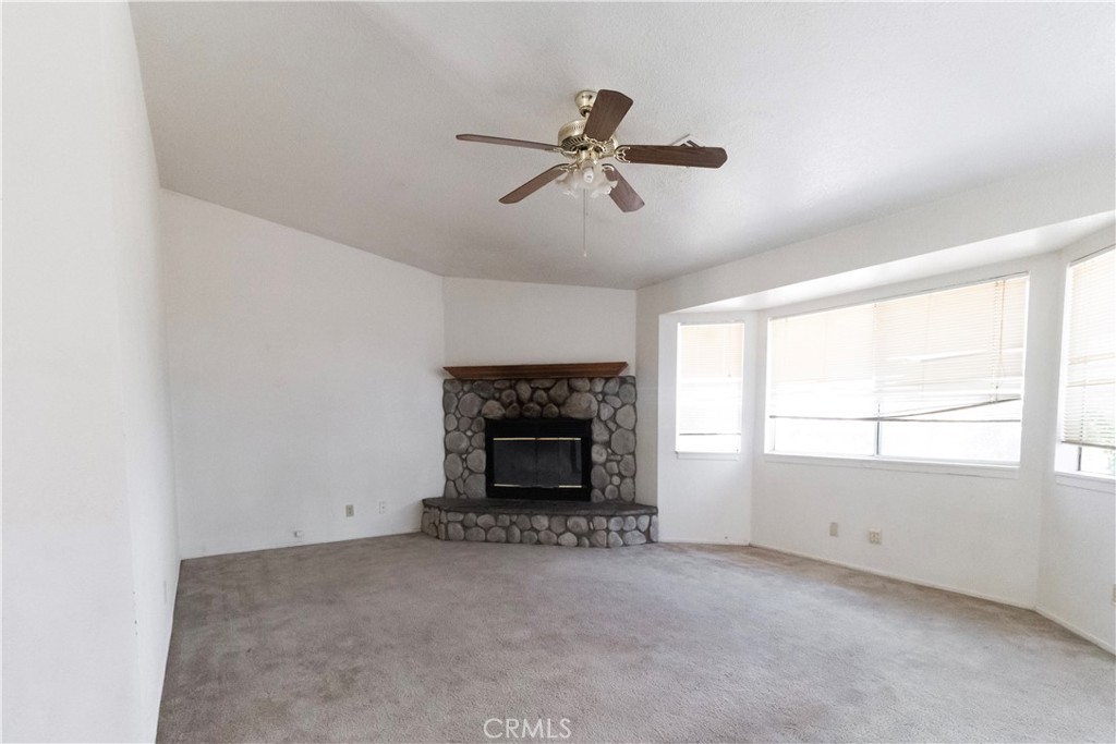 32303 Sapphire Road Lucerne Valley, CA 92356 - Photo 3 of 18