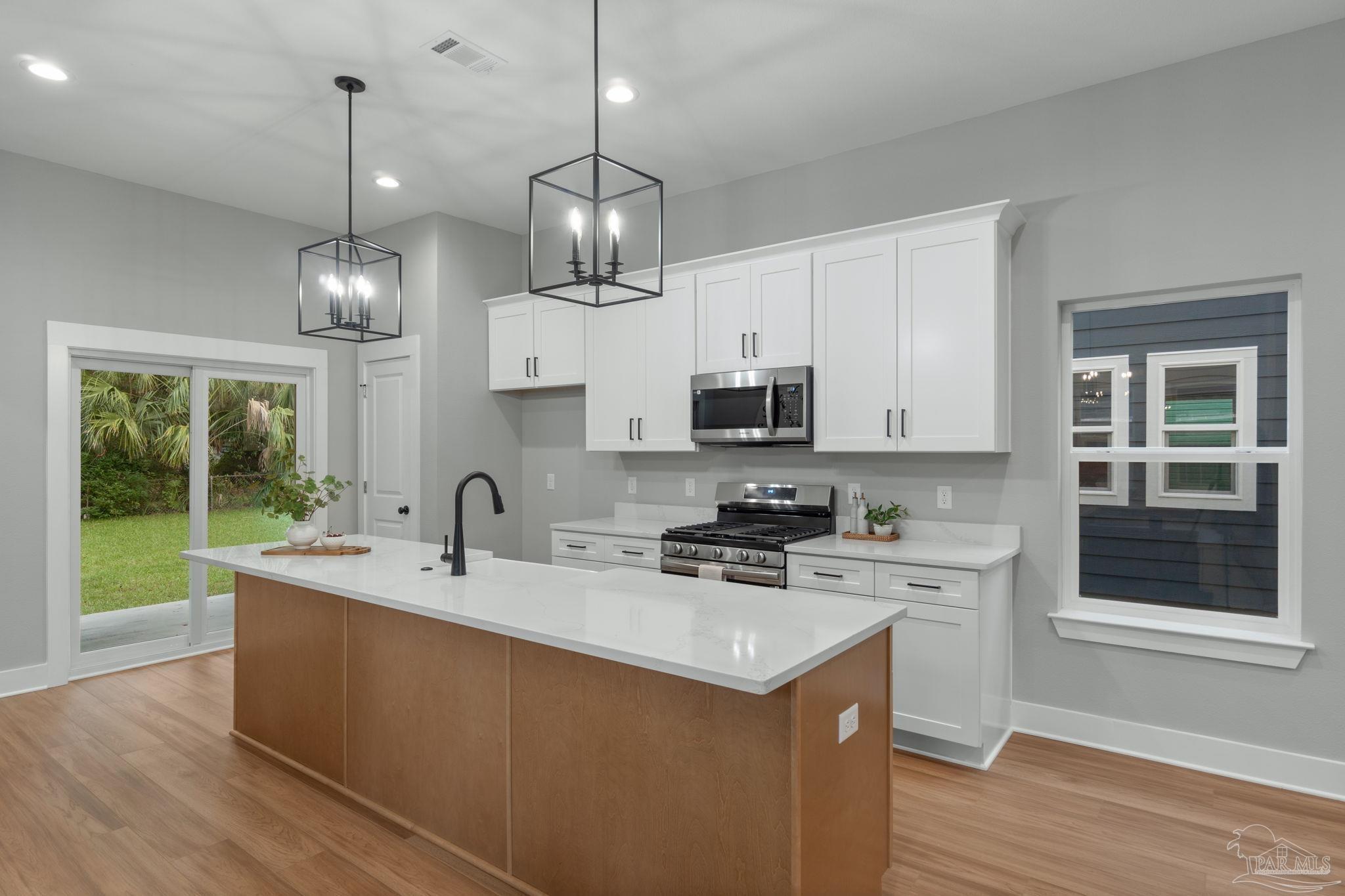 706 North F Street, Unit A Pensacola, FL 32501 - Photo 11 of 41