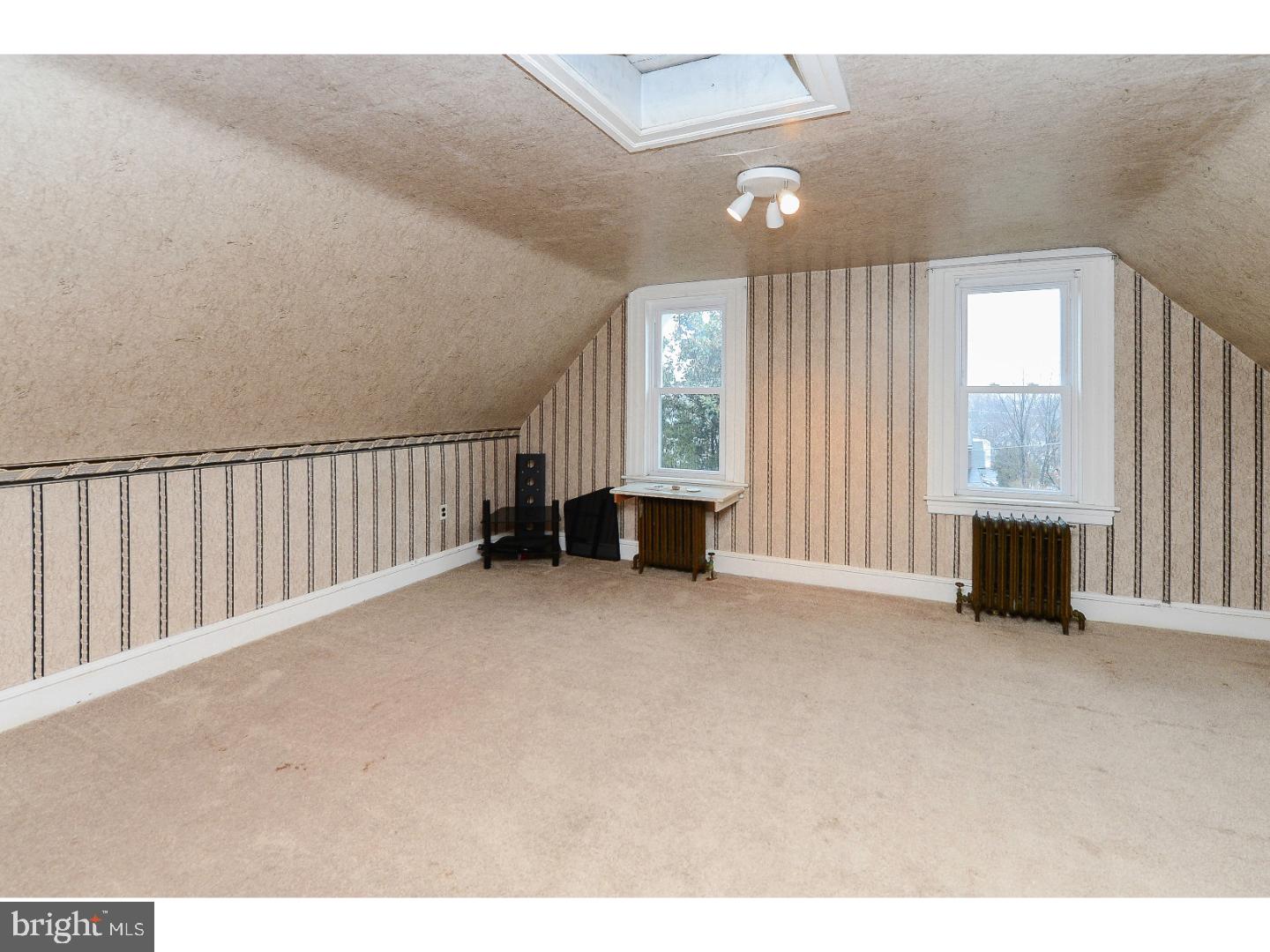 17 Llandaff Road Havertown, PA 19083 - Photo 18 of 25