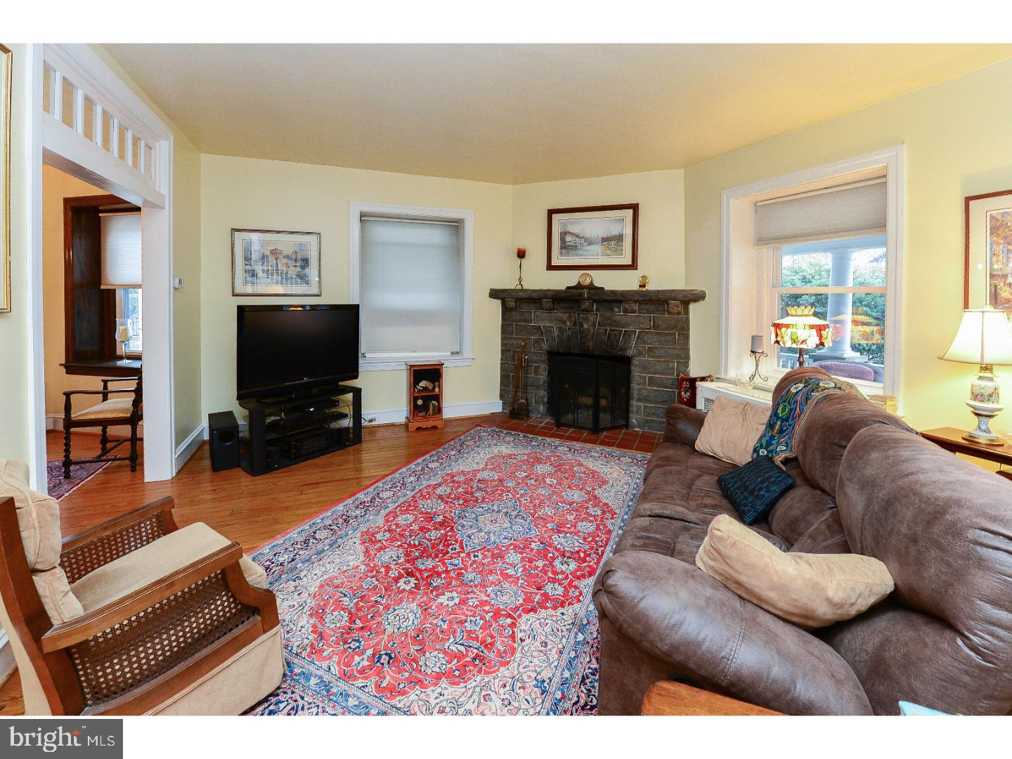 17 Llandaff Road Havertown, PA 19083 - Photo 4 of 25