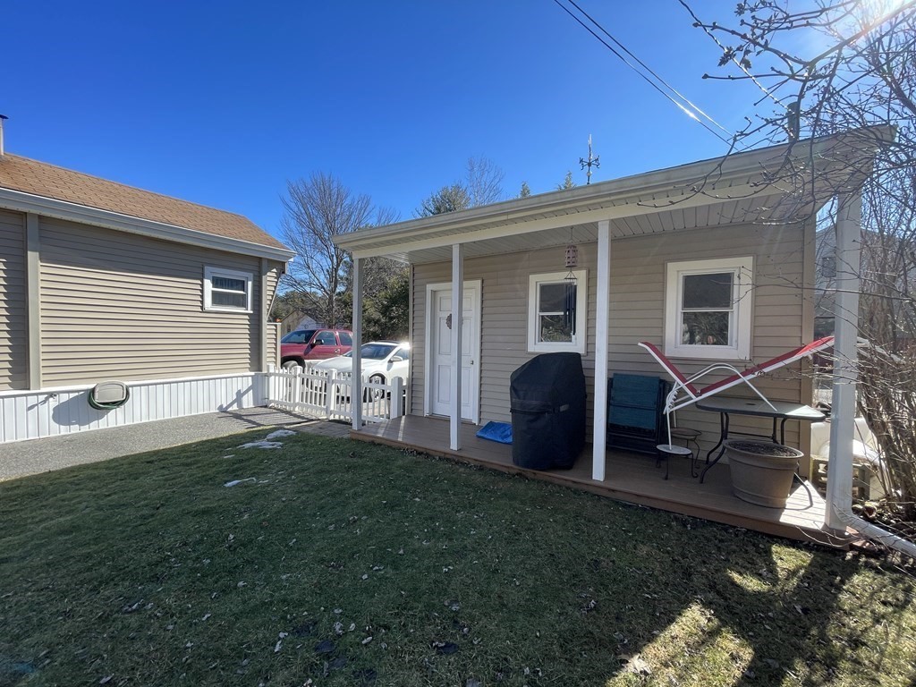 4 Oakhurst Road Ayer, MA 01432 - Photo 6 of 13 Gallery Image 6