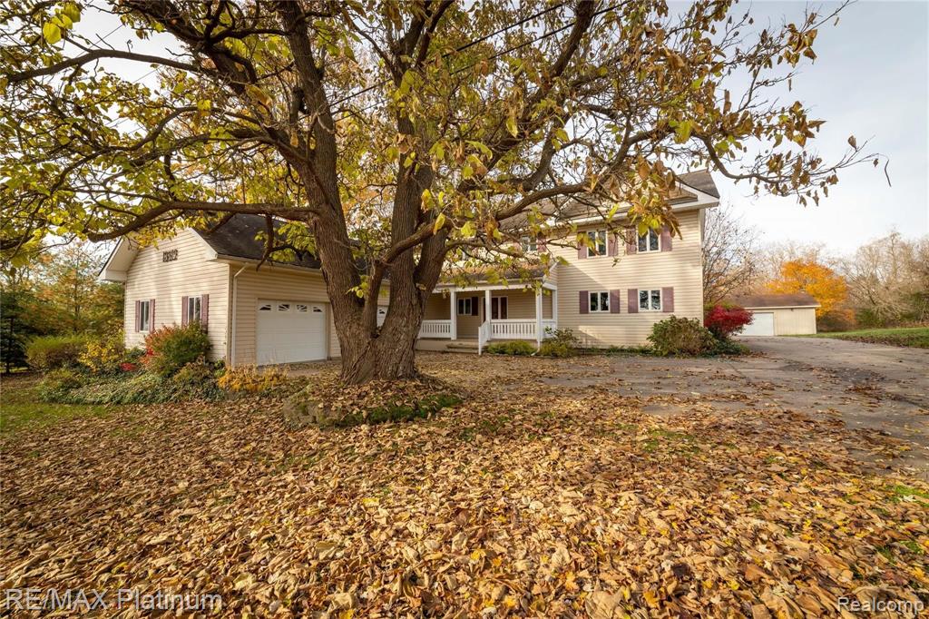 18819 Ridge Road Northville, MI 48167 - Photo 1 of 83
