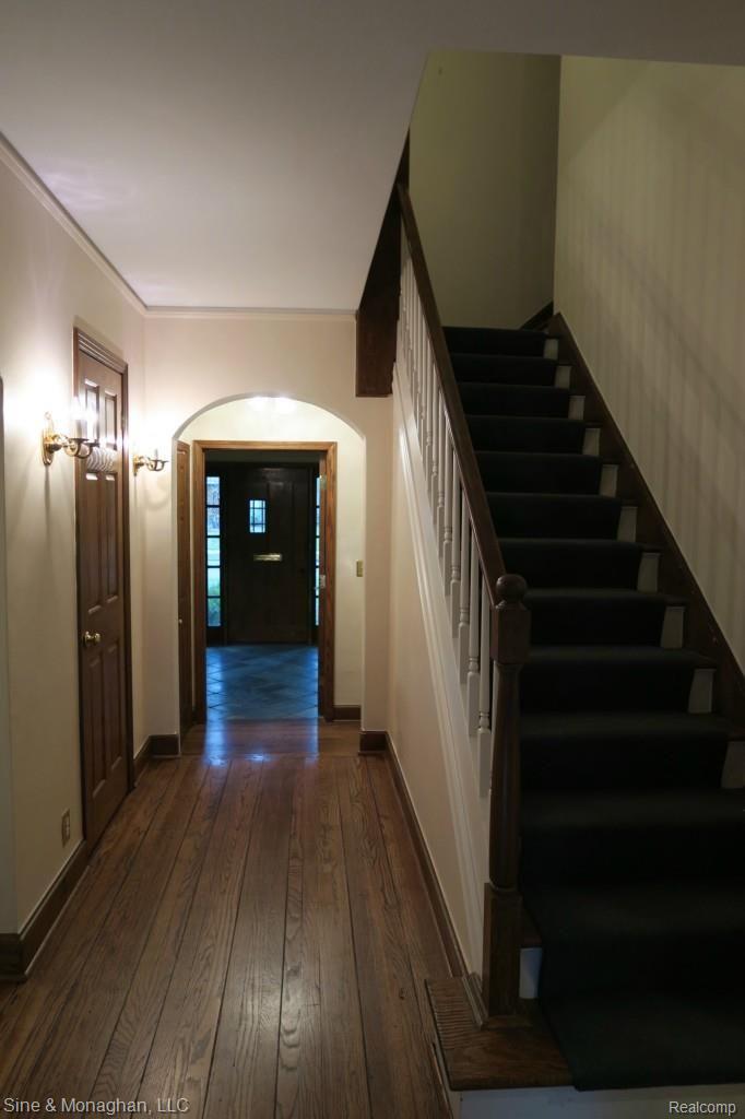 131 Moran Road Grosse Pointe, MI 48236 - Photo 11 of 27 img_0282.jpg