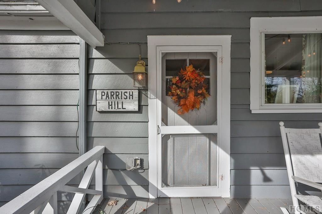 48 Holt Knob Road Highlands, NC 28741 - Photo 4 of 36 Gallery Image 4