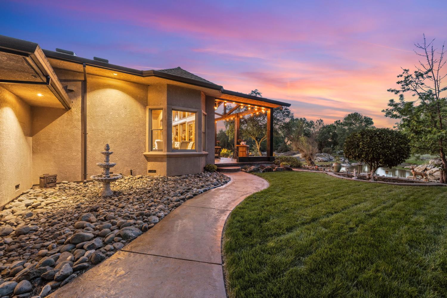7021 Horseshoe Bar Road Loomis, CA 95650 - Photo 70 of 77 a view of a volley ball court