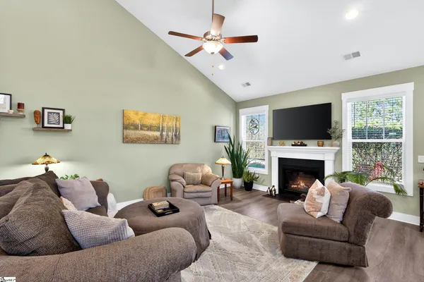 $375,000 | 402 Vestry Place, Moore, SC 29369