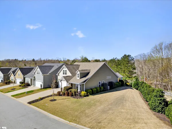 $375,000 | 402 Vestry Place, Moore, SC 29369