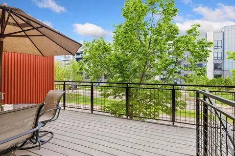 $275,000 | 240 Spring Street, Unit 203, St. Paul, MN 55102