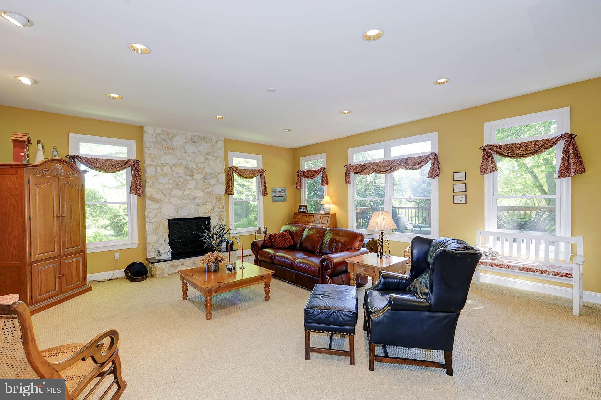 831 Utterback Store Road Great Falls, VA 22066 - Photo 12 of 30 Family Room