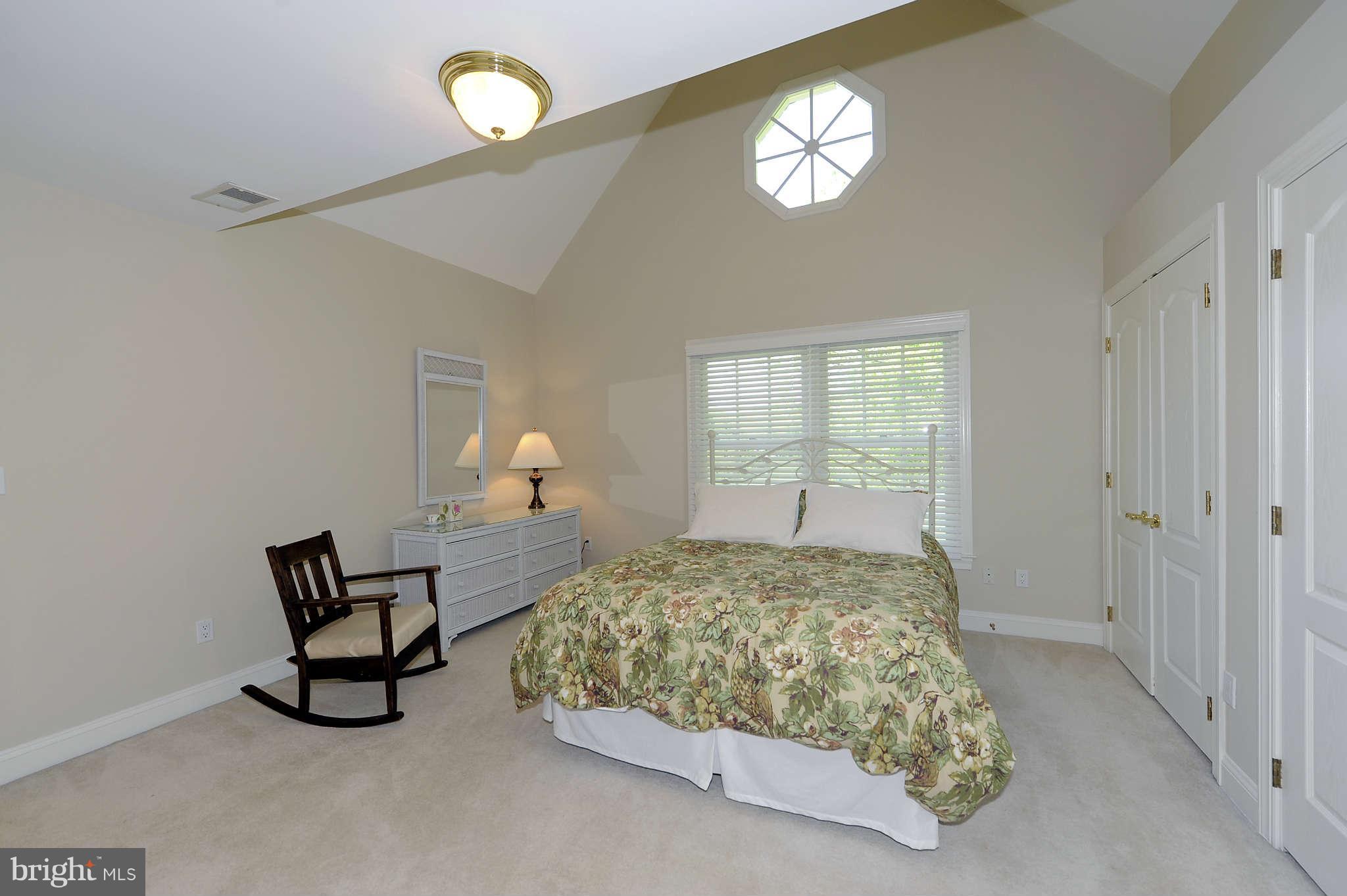 831 Utterback Store Road Great Falls, VA 22066 - Photo 19 of 30 Bedroom