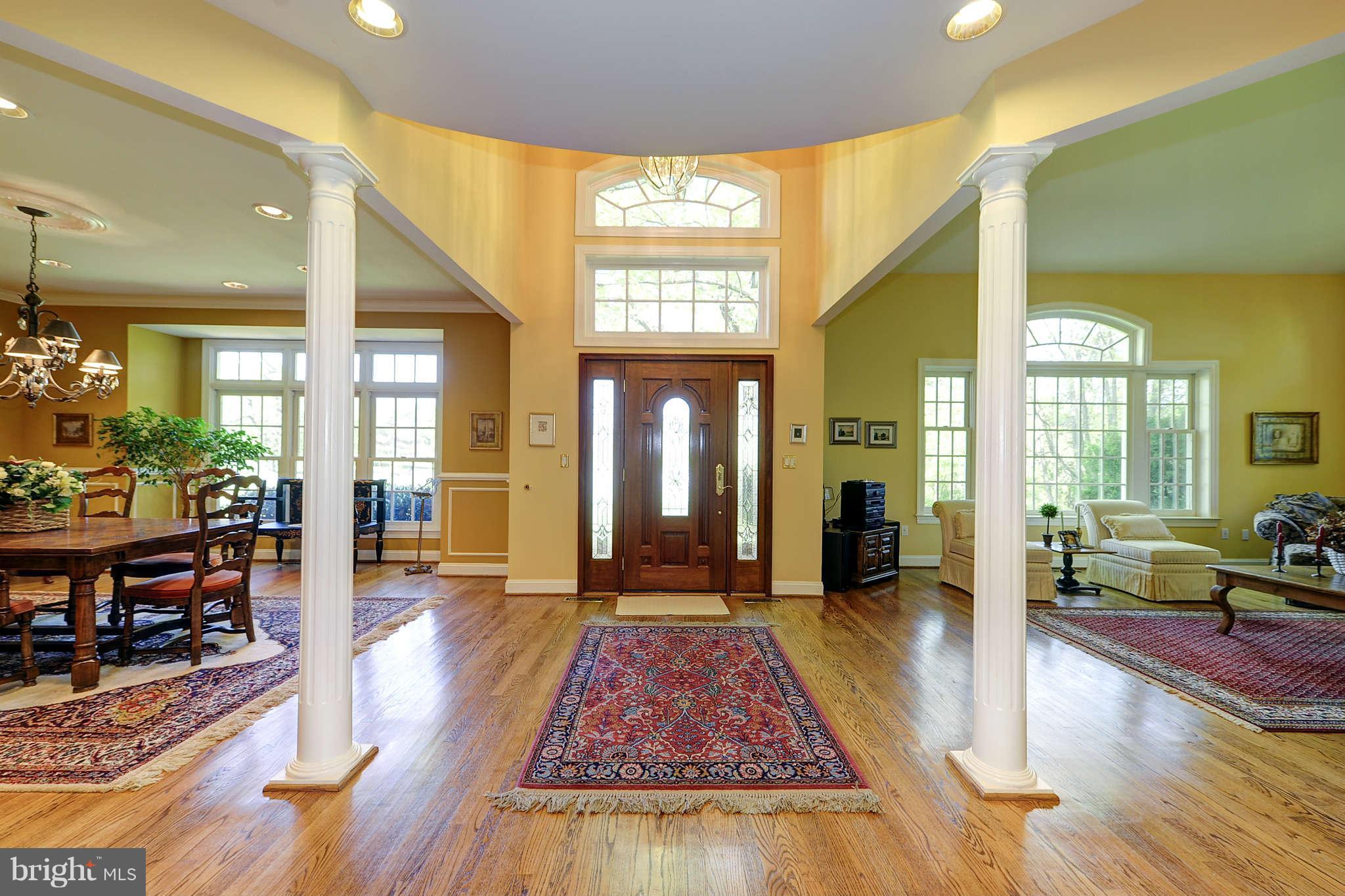 831 Utterback Store Road Great Falls, VA 22066 - Photo 3 of 30 Interior (General)