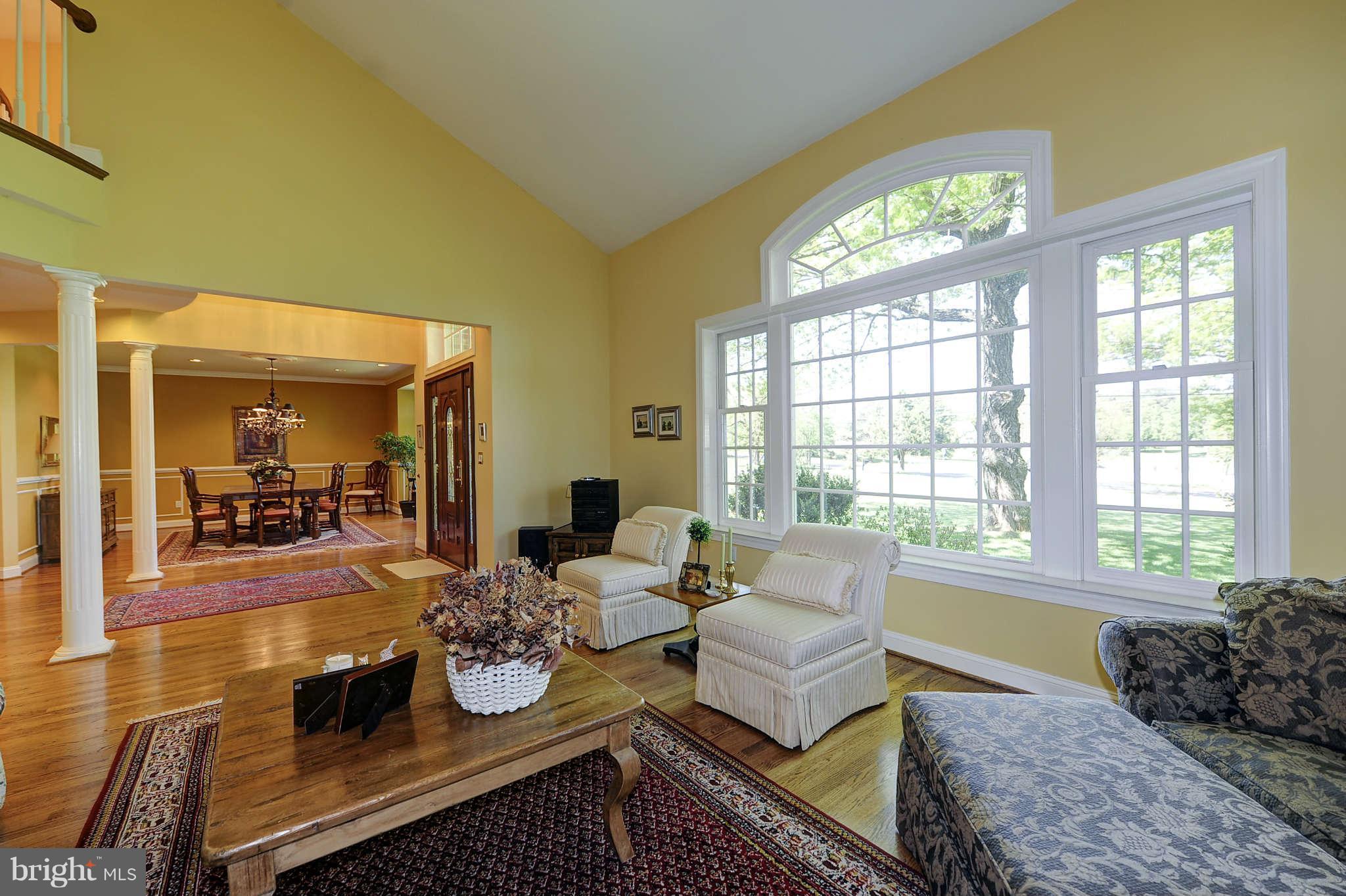 831 Utterback Store Road Great Falls, VA 22066 - Photo 7 of 30 Living Room